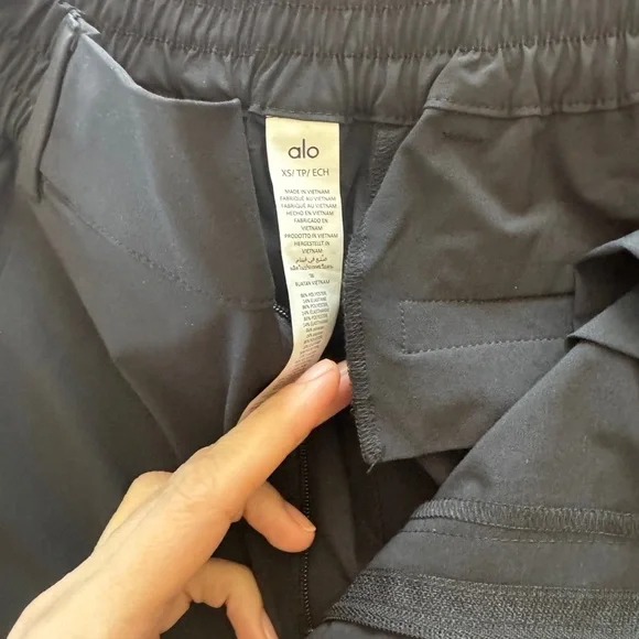 ALO Yoga Black Track Pants with Relaxed Fit - Picture 3 of 3